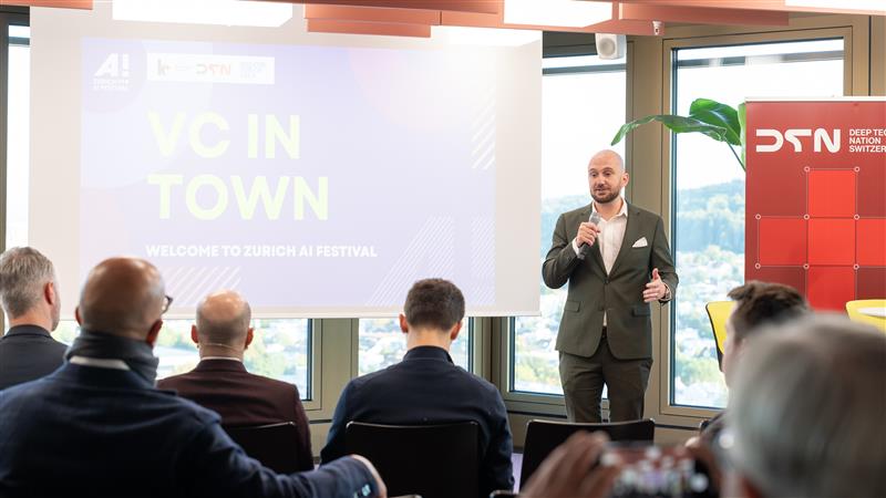 Alexandre Meldem speaking