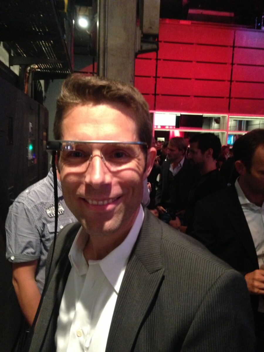 Sidler smart glassed